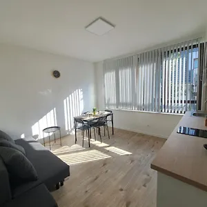 Appartement Modern Aan Zee En Station, Oostende